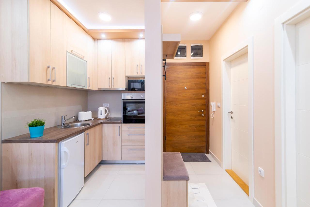 Mili Lux Apartman Novi Sad Exterior foto